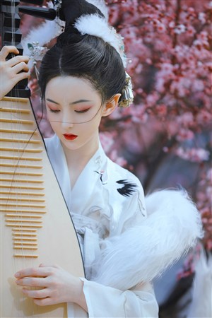 穿成高危职业之师尊一丛音