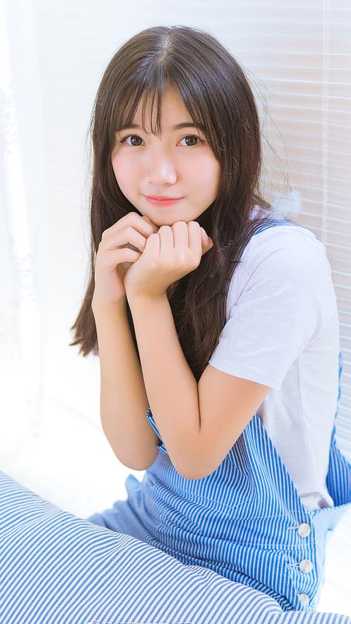 美丽的小蜜桃3中国版演唱者是谁