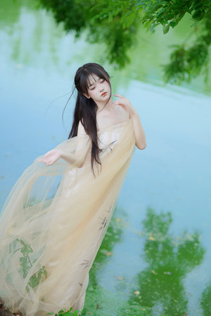 三及黄免费观看高清版