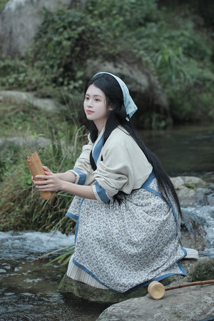 国产精品A∨一区二区三区