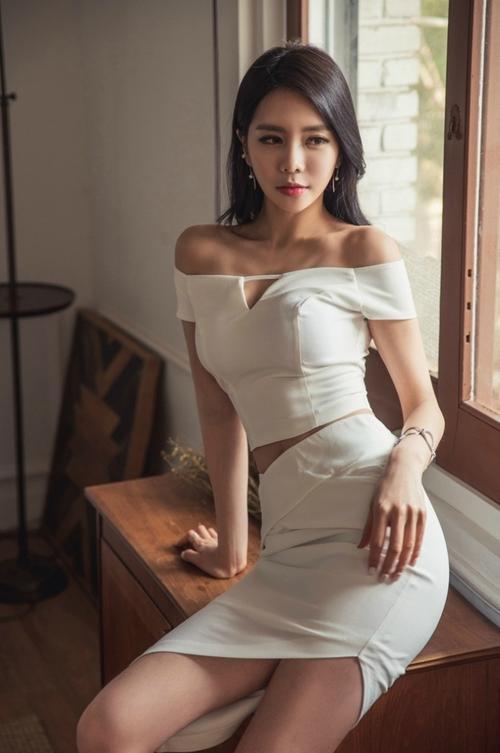 男女一边摸一揉很爽下面会变大吗