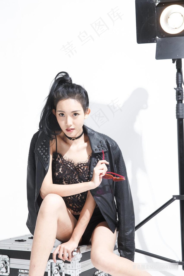 精品卡一卡二卡四卡视频