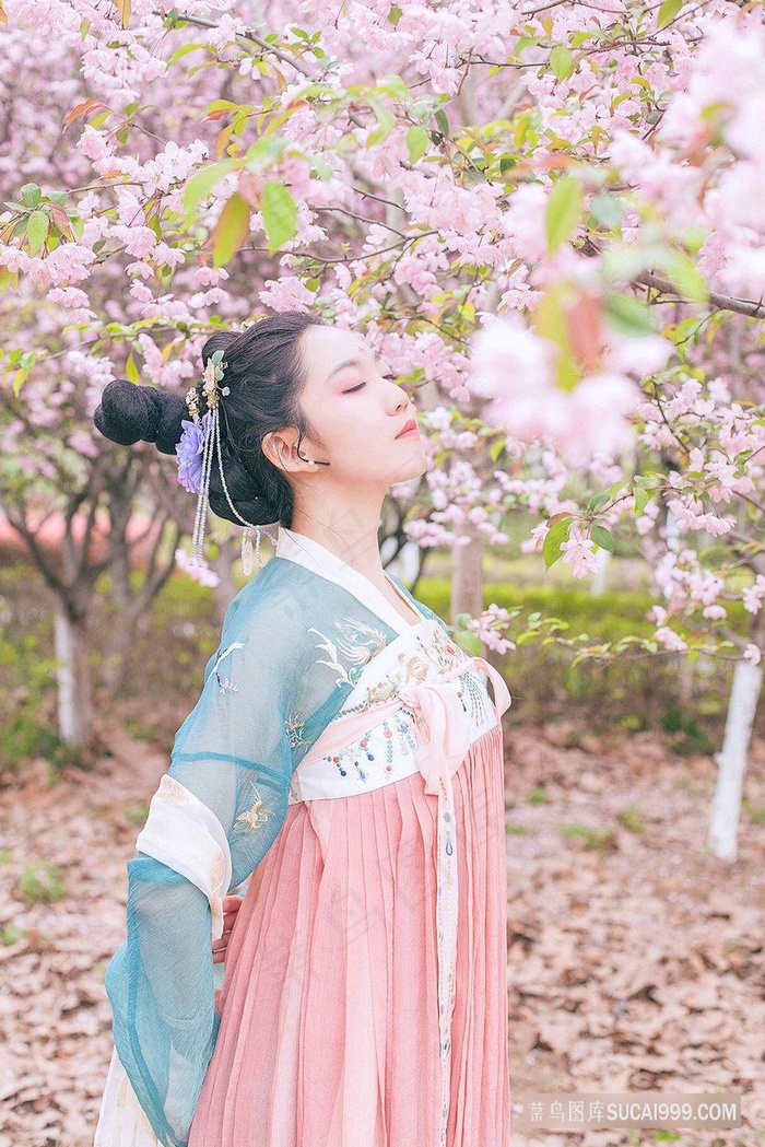 黑帮老大爱上我第一季在线观看泰剧演员表