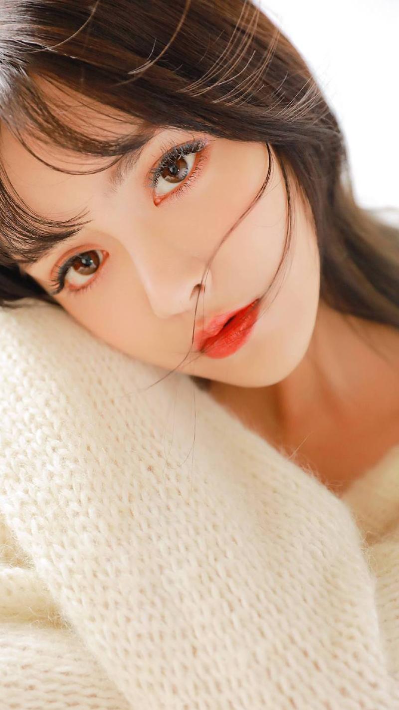 卡通美女脱内衣