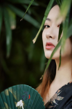 色婷婷av一区二区三区大白胸