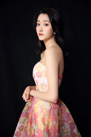 出轨的女人免费