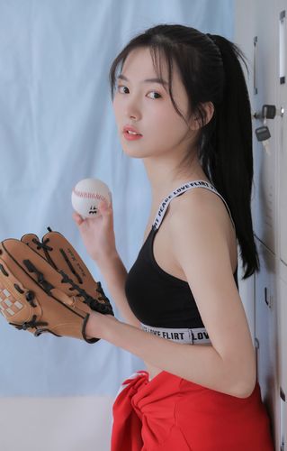 台湾一卡2卡3卡4卡精品乱码