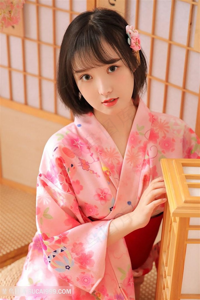 泷泽萝拉第一季