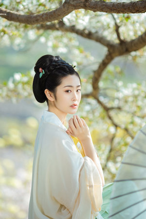 18岁以下禁止下载