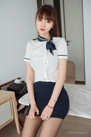 清冷将军被C把腿张开NP产