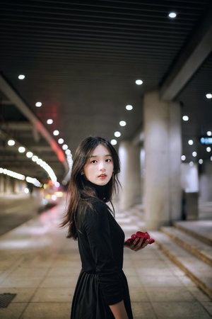 双性受含着睡了一夜h