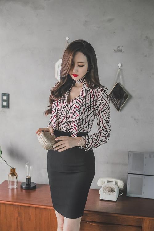 宝你昨晚叫的很累吧