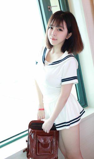 小东西换个姿势自己动白芷