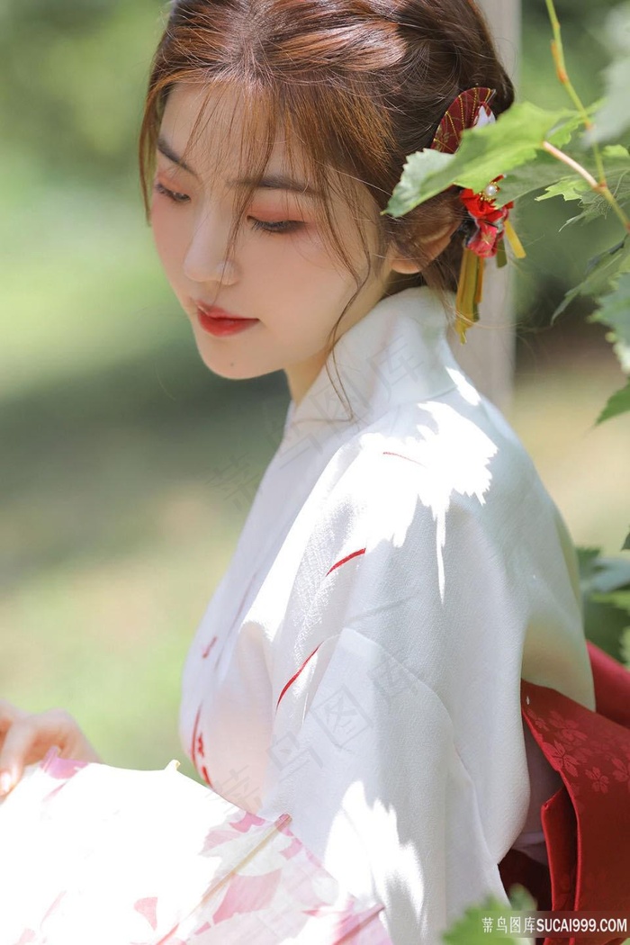 黑人猛男和白人美女cv