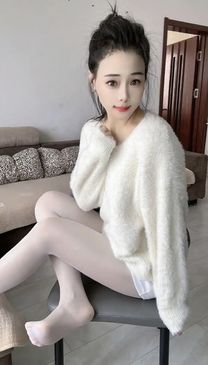 监禁少女电影免费观看完整版