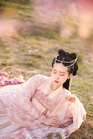 2012中文字幕免费一