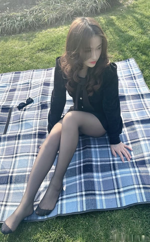 有个电影弄头发