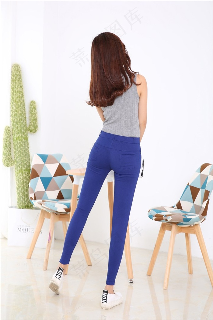 男生和女生差来差去的