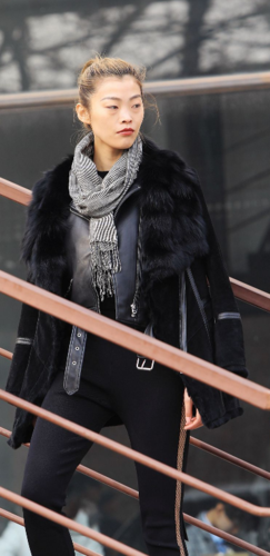 人人爽天天爽夜夜爽qc