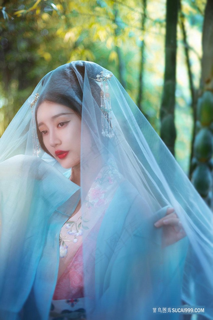 下面塞了一团纸排不出来怎么办