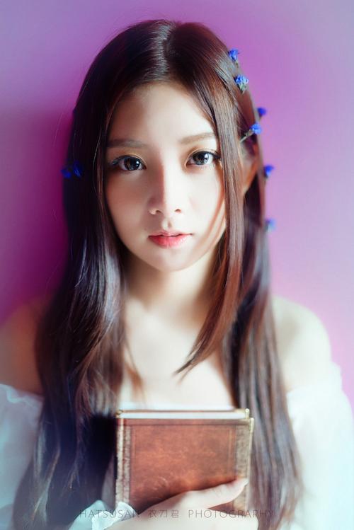 唐明皇捏着玉环